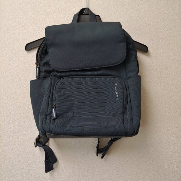 Ricardo Beverly Hills Beachwood Weather-Resistant Flap Backpack - Picture 1 of 10